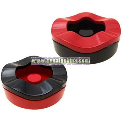 Round Wavy Cigarette Cigar Ashtray Black and Red