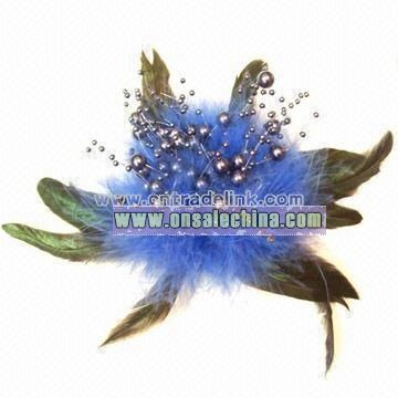 Feather Brooch with Pearls Cluster