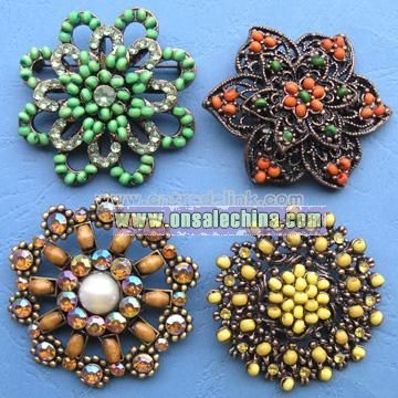 Fashionable Brooch with Wooden Beads and Optional Plating