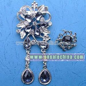 Flower-shaped Brooch with Silver Plating