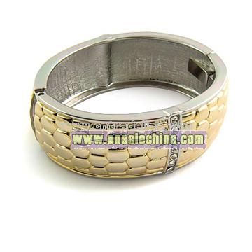 Handsome Wide Bangle 14k Gold Bracelet