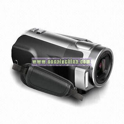 Portable Digital Video Camera with 2.4-inch Large Screen and 5.0-megapixel Photo Resolution