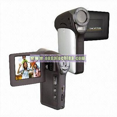 Digital Video Camcorder with Auto Power-on Function