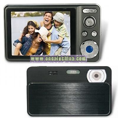 Digital Video Camera with 2.4-inch TFT Screen and LED Display