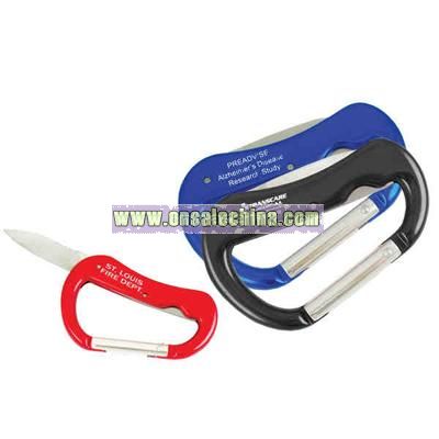 Carabiner with straight blade