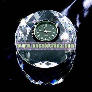 Optical crystal clock