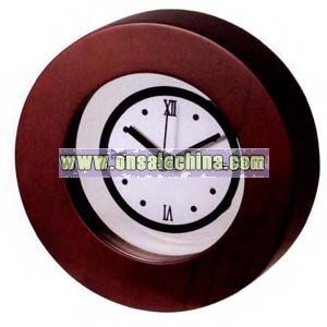 Round wooden desk clock