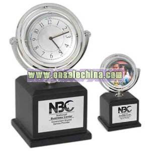Silver gyro pedestal clock