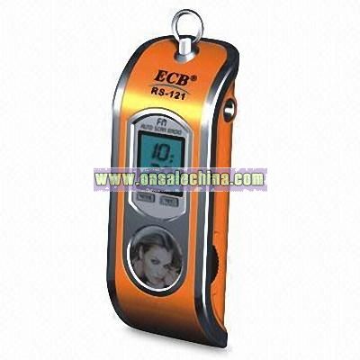 Clock Radio with FM Auto Scan and Simple Earphones