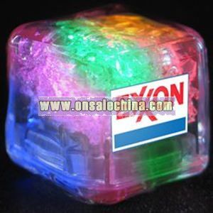Rainbow flashing Ice Cube