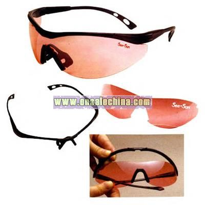 Sunglasses with exchangeable lenses