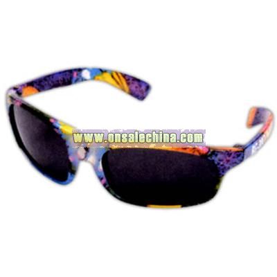 Children's wraparound sunglasses