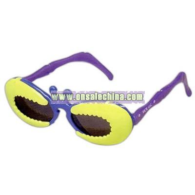 Flip-up crab claw sunglasses
