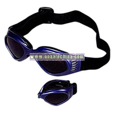 Kid's foldable frame goggles with adjustable head strap.