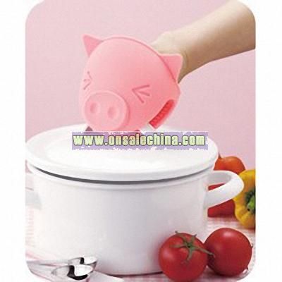 pink pig potholder