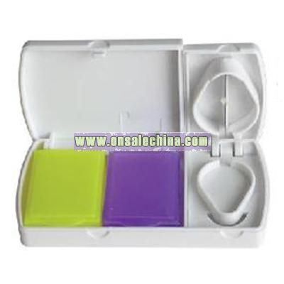 Pill holder with cutter