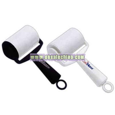 Pocket roller lint remover