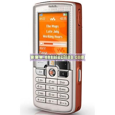 Sony Ericsson W800 Mobile Phone