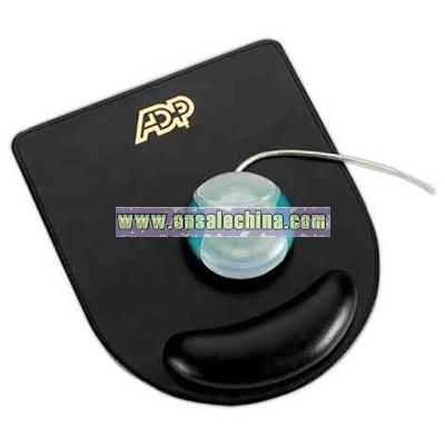 Mouse pad with wrist rest