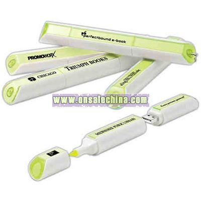 Flash drive with highlighter