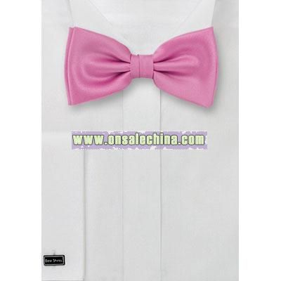 Rose-pink bow tie