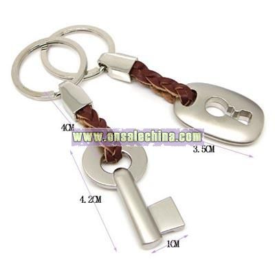 Padlock keychain with leather strap