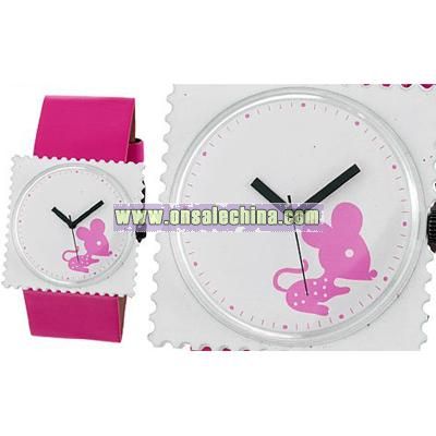 Stylish Girls' Casual Sports Wide Stamps Watch