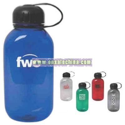 Flat sided 28 oz. polycarbonate water bottle