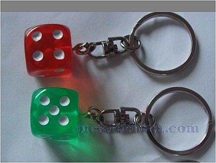 Key tag with dice